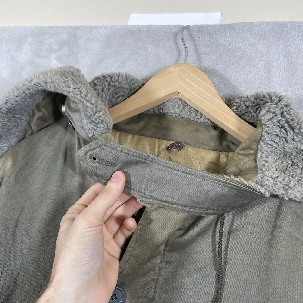 Vintage WWII US Air Force B-9 Type Parka Jacket Original Militaria Large